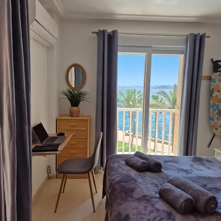 Blue Water Apartment